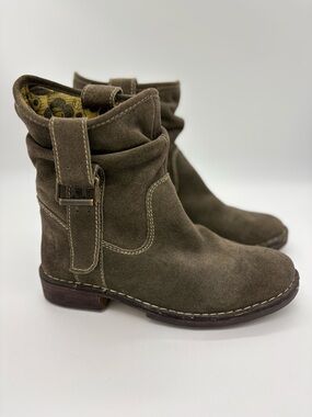 Women’s Fly London "Nota" Ankle Boots Size 37/7 Suede Taupe/Sludge Biker